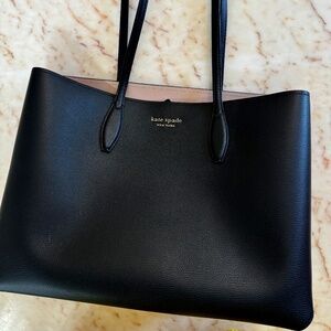 Kate Spade Original Medium-Sized Black Tote w/Mini Clutch!